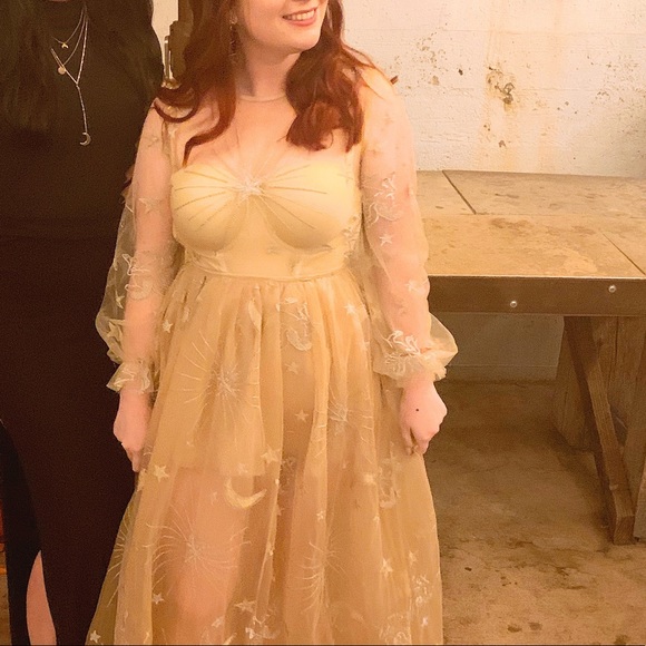 Lurelly Neptune Gown - Picture 3 of 4